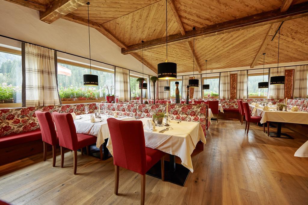 דאמואלס Hotel Alpenblume מראה חיצוני תמונה