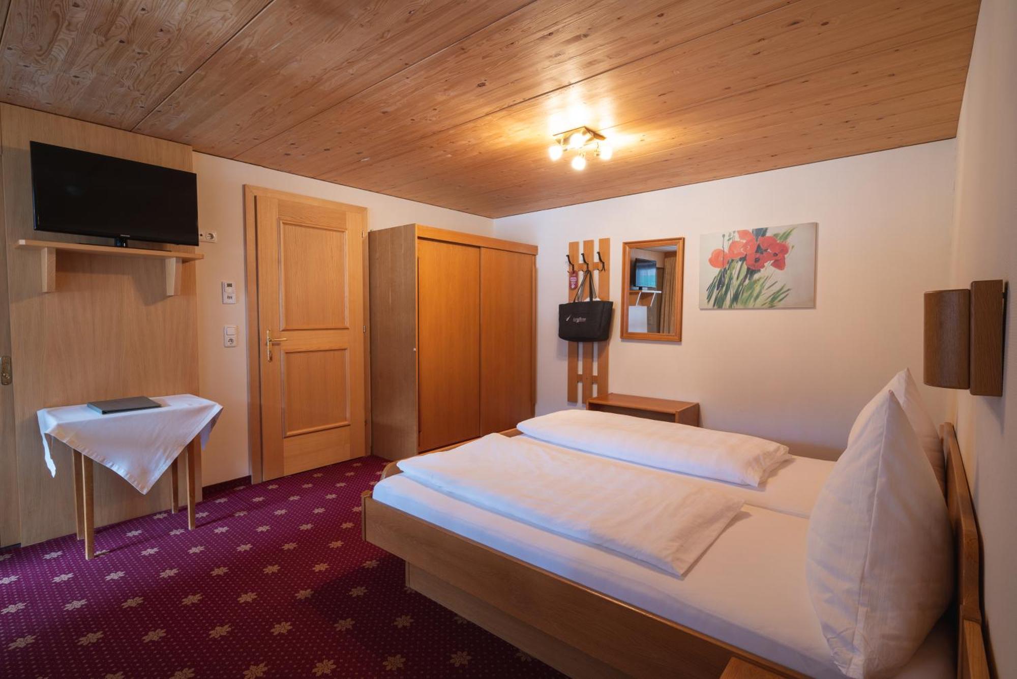 דאמואלס Hotel Alpenblume מראה חיצוני תמונה