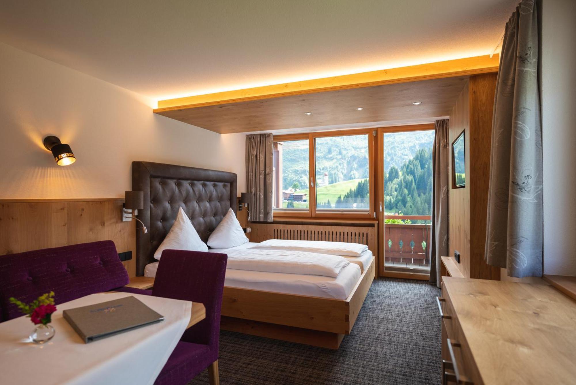 דאמואלס Hotel Alpenblume מראה חיצוני תמונה