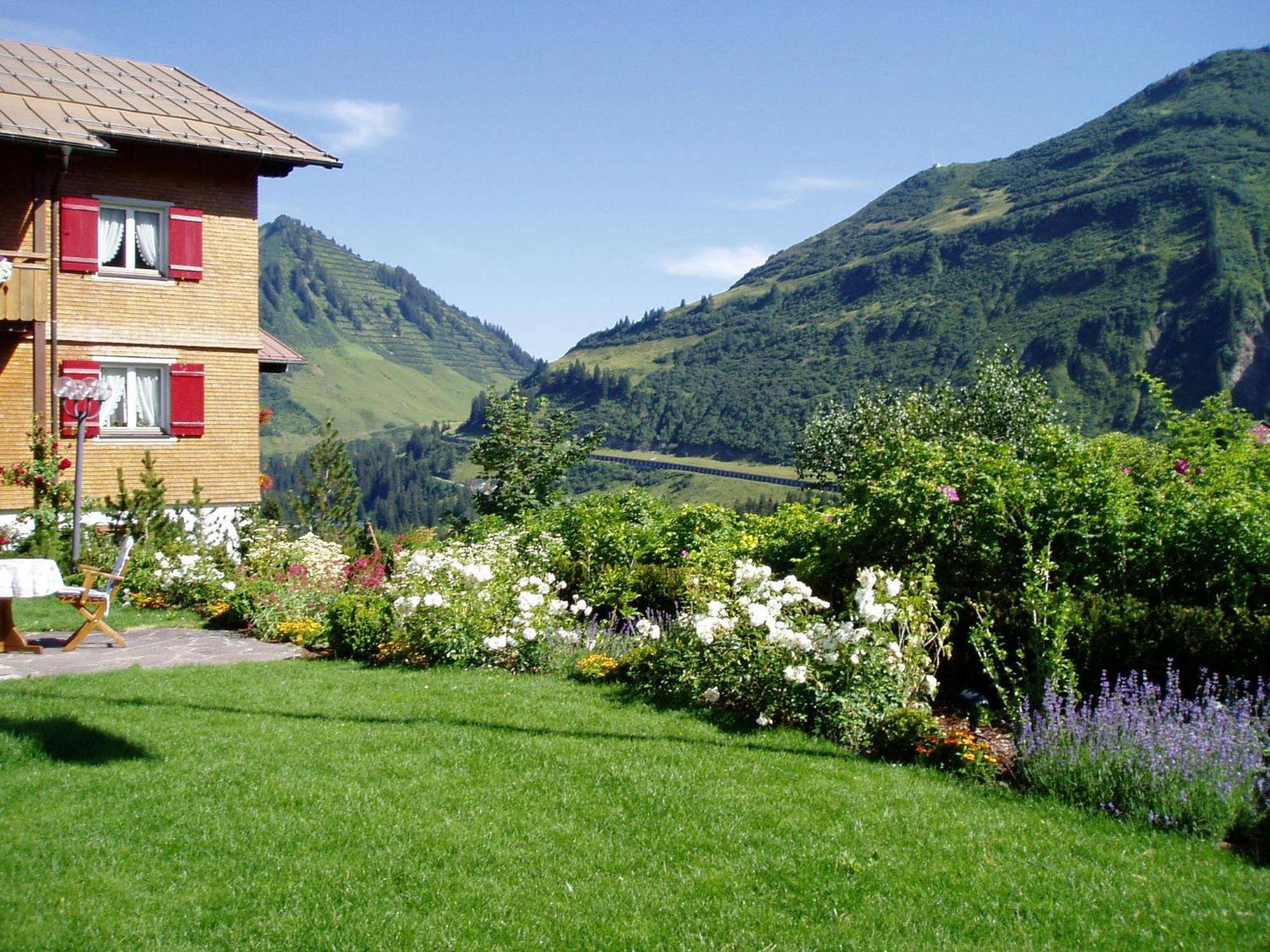 דאמואלס Hotel Alpenblume מראה חיצוני תמונה