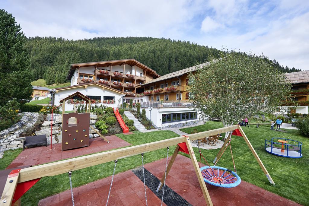 דאמואלס Hotel Alpenblume מראה חיצוני תמונה